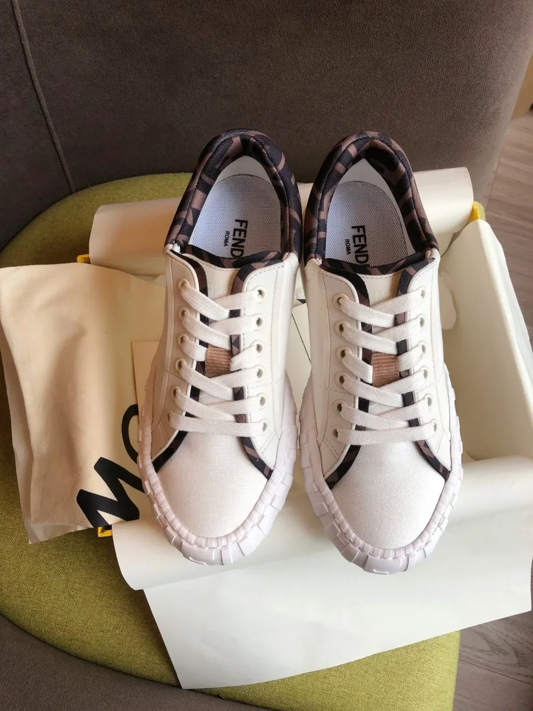 Fendi Force FF Lace-Ups Sneakers White 7E1414AF5A Fendi Force FF Lace-Ups Sneakers White 7E1414AF5A