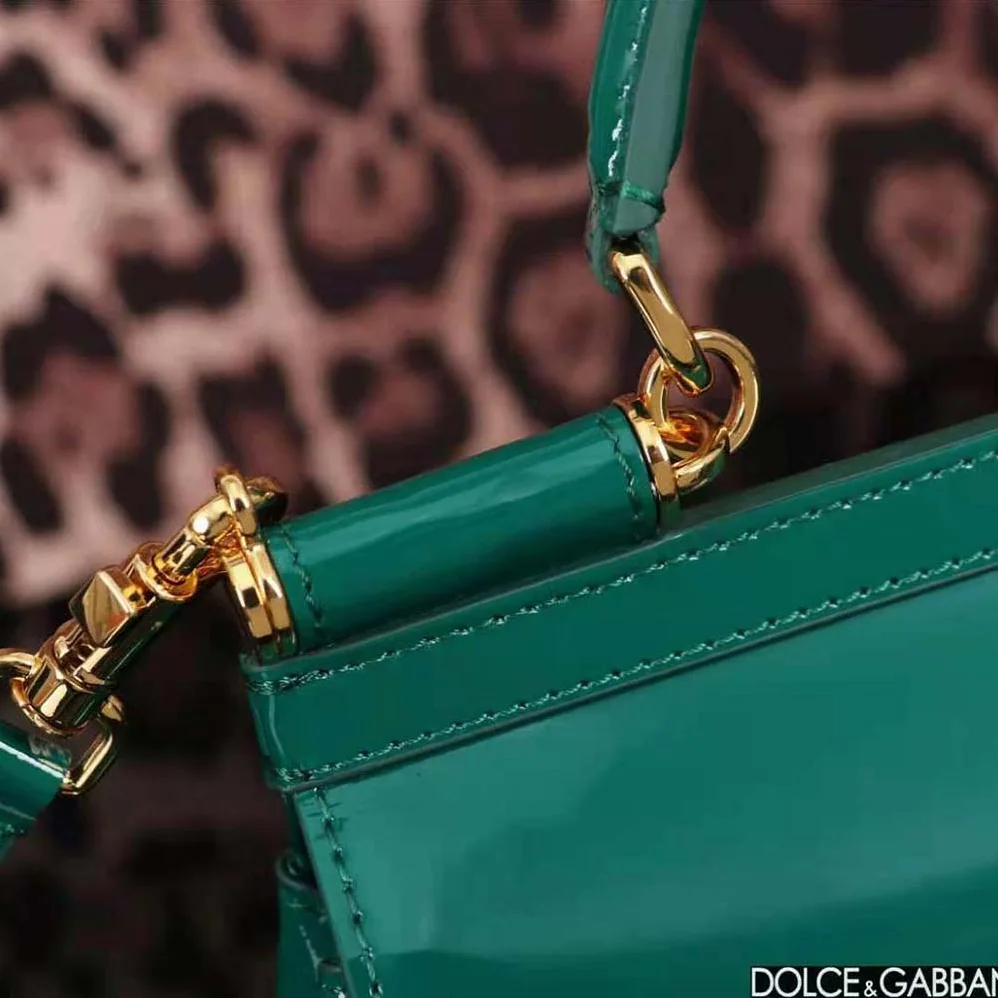 Dolce Gabbana D&G Small Sicily Handbag for Women in Green Dolce Gabbana D&G Small Sicily Handbag for Women in Green