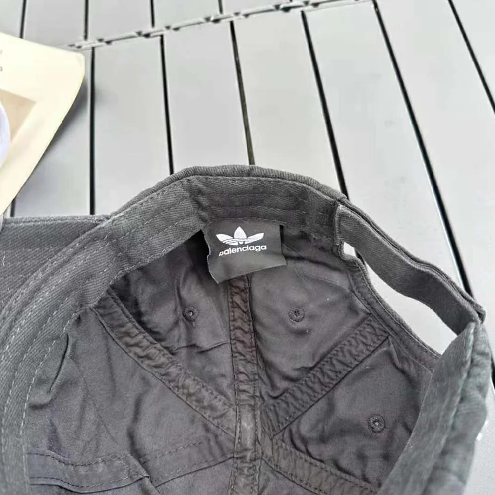 Balenciaga Balenciaga for Unisex in Adidas Cap in Black Balenciaga Balenciaga for Unisex in Adidas Cap in Black