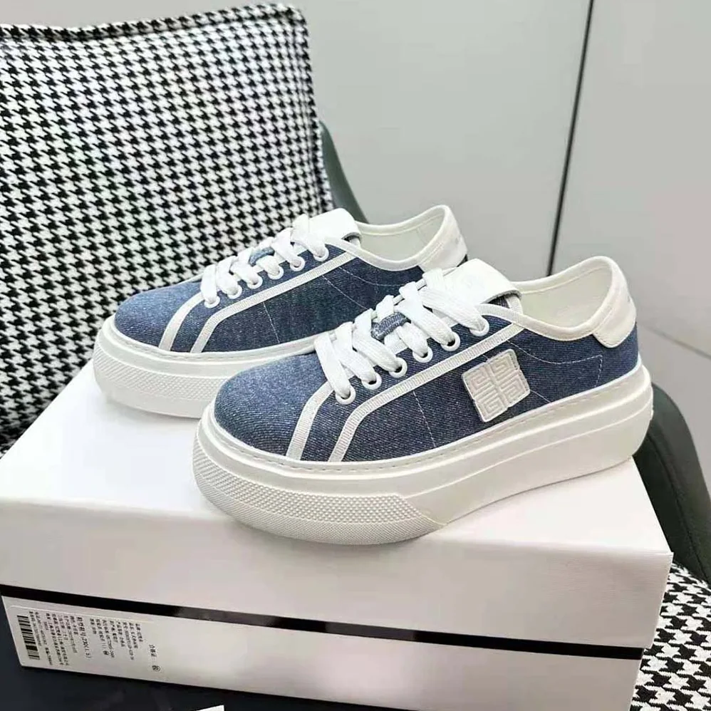 Givenchy City Platform Sneakers in Denim for Women in Blue