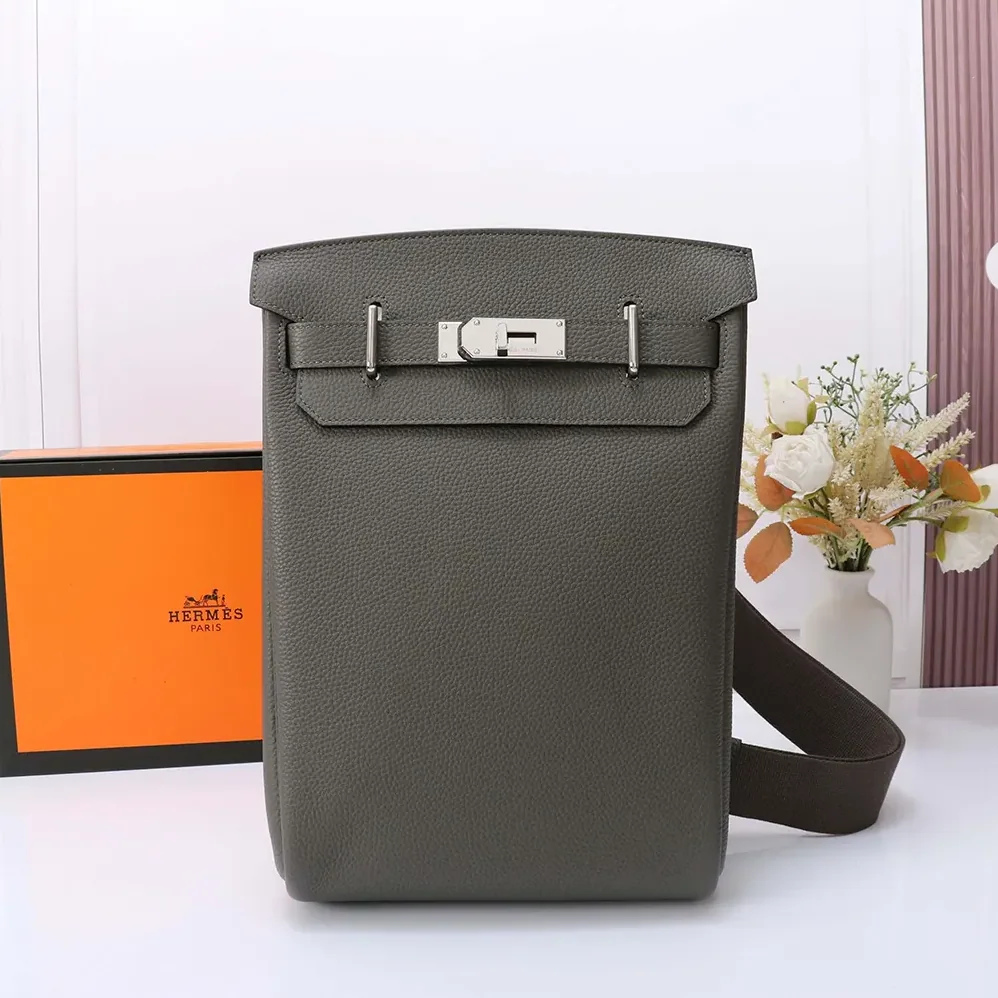 Hermes Hac A Dos PM Backpack for Unisex in Dark Green