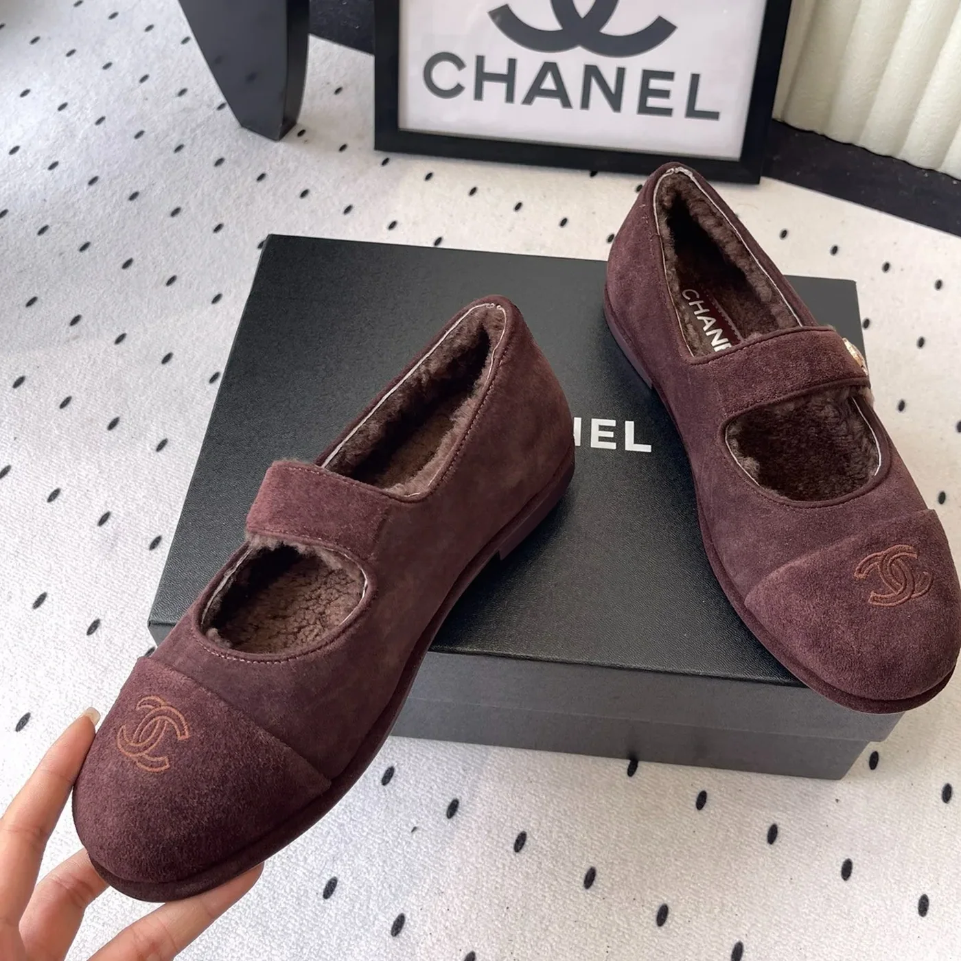 Chanel Mary Jane Flats Burgundy Suede Shearling Chanel Mary Jane Flats Burgundy Suede Shearling