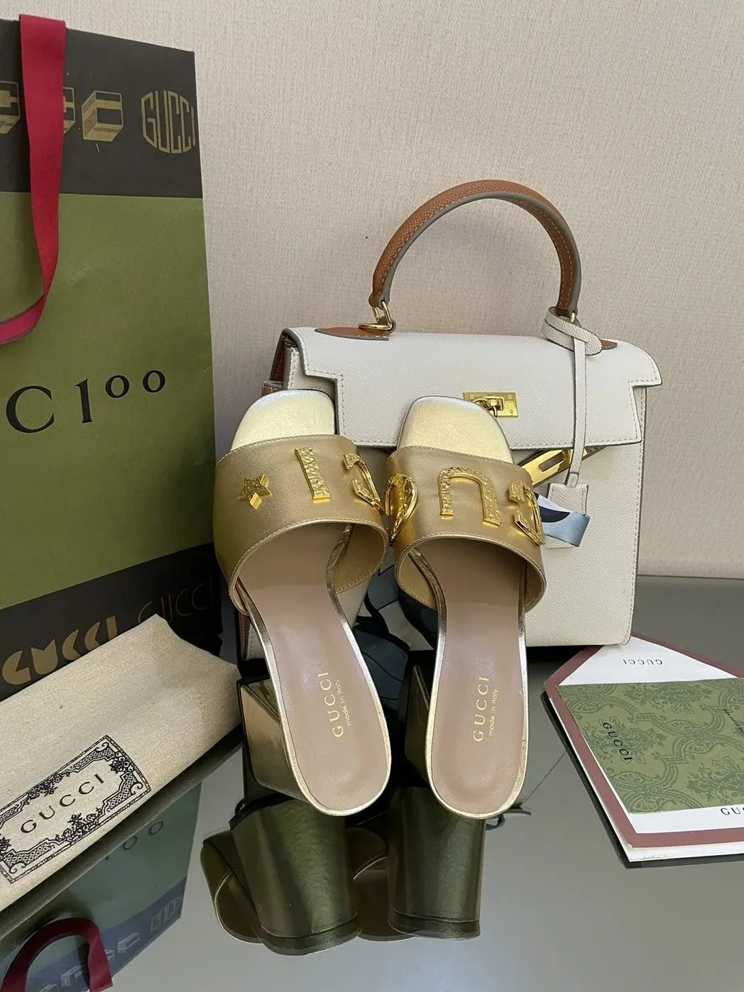 Gucci ‘Gucci' Slide Sandal Gold for Women Gucci ‘Gucci' Slide Sandal Gold for Women