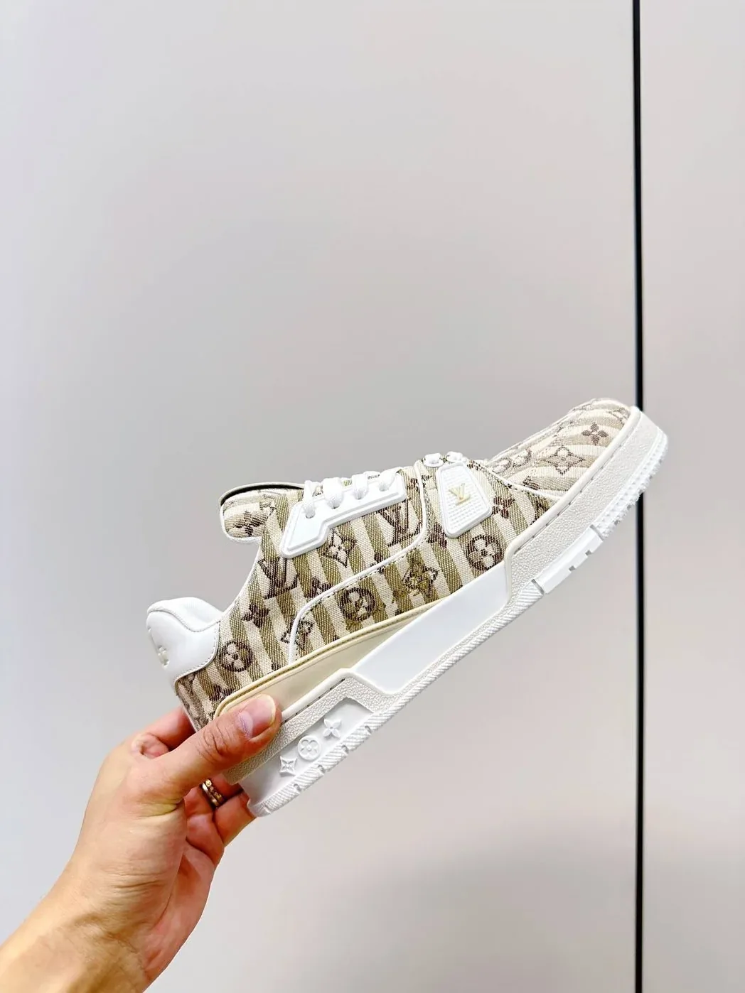 Louis Vuitton Retro Basketball Sneakers Cream