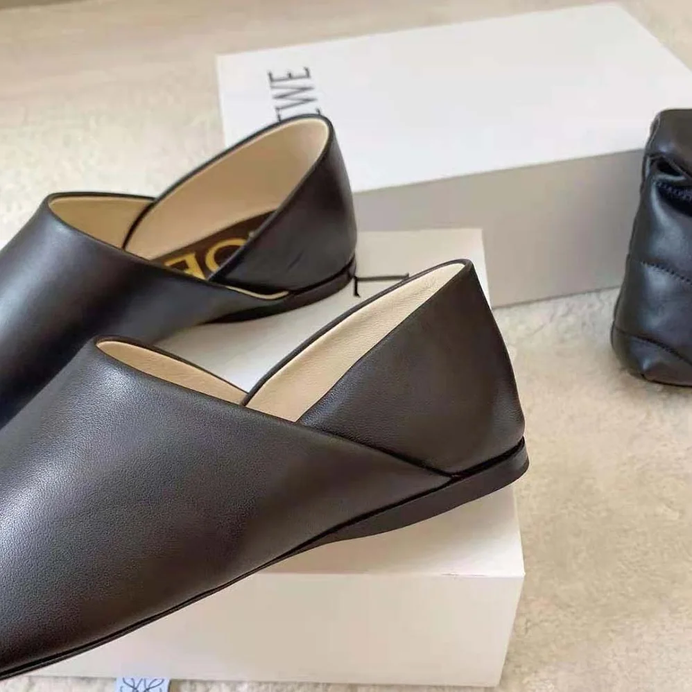 Loewe Toy Slipper in Goatskin for Women in Black