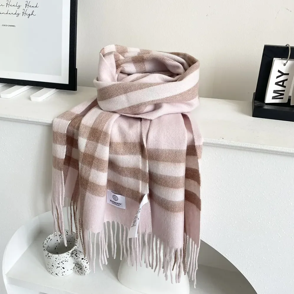 Burberry Check Cashmere Scarf for Unisex in Pink Burberry Check Cashmere Scarf for Unisex in Pink
