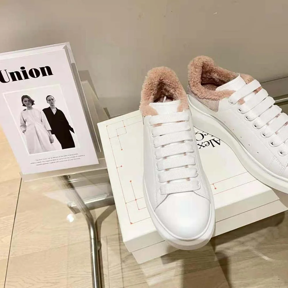 Alexander Mcqueen Oversized Sneaker Pink Smooth Calf Leather for Women Alexander Mcqueen Oversized Sneaker Pink Smooth Calf Leather for Women