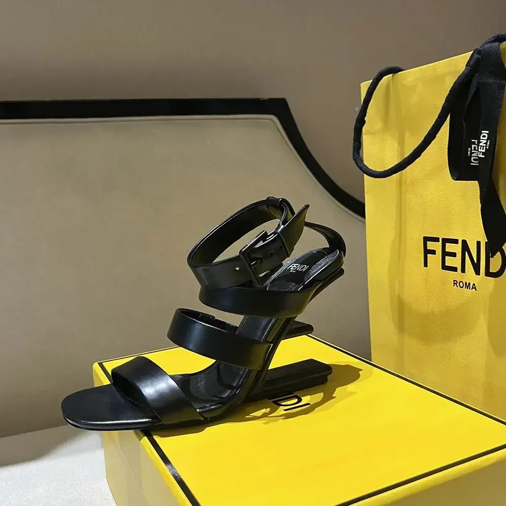 Fendi First Black Leather High for Women in heeled Sandals