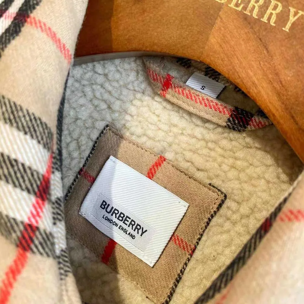Burberry Vintage Check Wool Cotton Overshirt for Women Burberry Vintage Check Wool Cotton Overshirt for Women