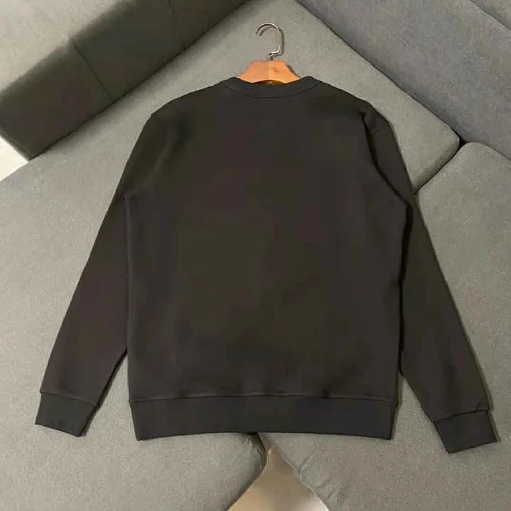 Burberry Logo Print Cotton Sweatshirt for Men in Black