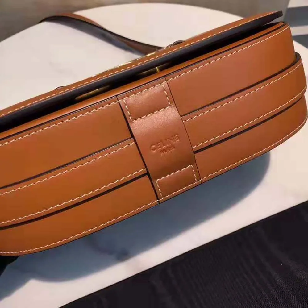 Celine Medium Maillon Triomphe Bag in Natural Calfskin for Women in Brown Celine Medium Maillon Triomphe Bag in Natural Calfskin for Women in Brown