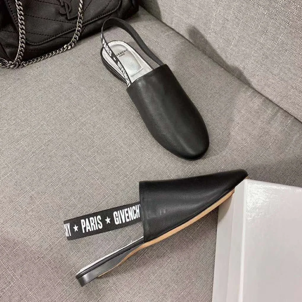 Givenchy Givenchy Sling Back Flat Mules for Women in Black Givenchy Givenchy Sling Back Flat Mules for Women in Black