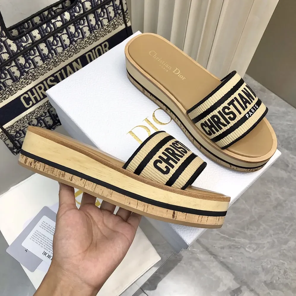 Dior Dway Platform Slide Natural Raffia and Black Embroidered Cotton for Women
