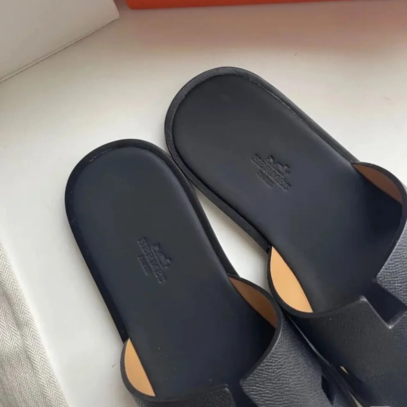 Hermes Izmir Sandals Black Hermes Izmir Sandals Black