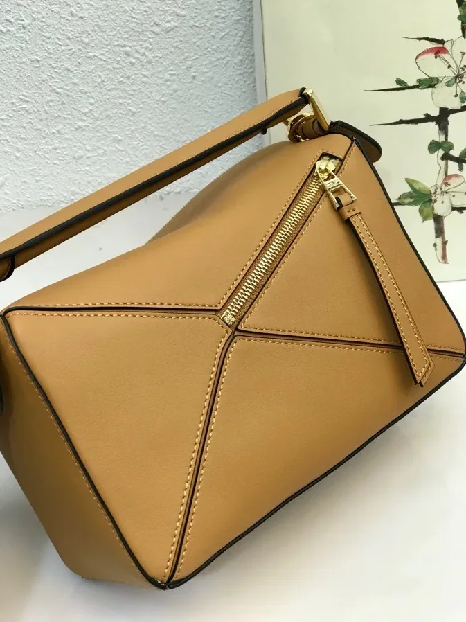 Loewe Small Puzzle Bag Brown /