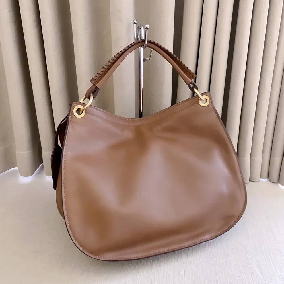 Miu Miu Rendez for Women in Vous Leather Bag Oak