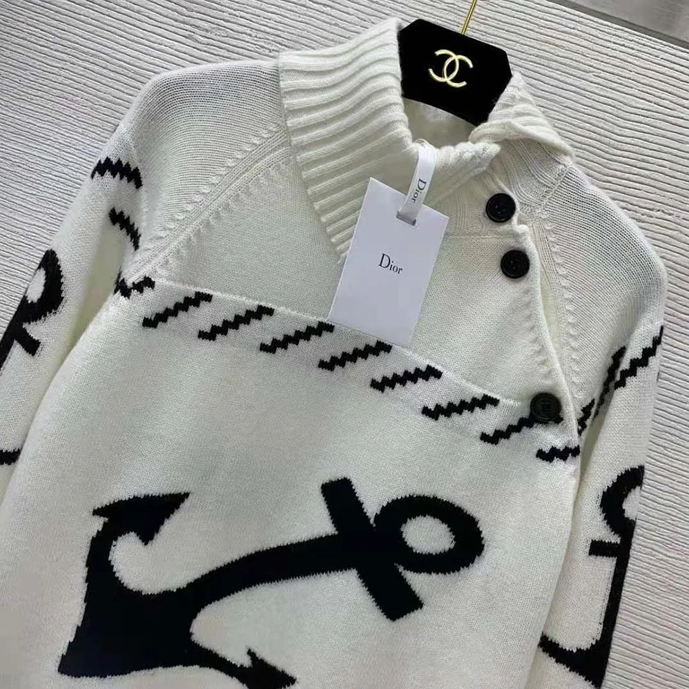 Dior Turtleneck Sweater Ecru and Navy Blue Wool and Cashmere Knit with Signature for Men