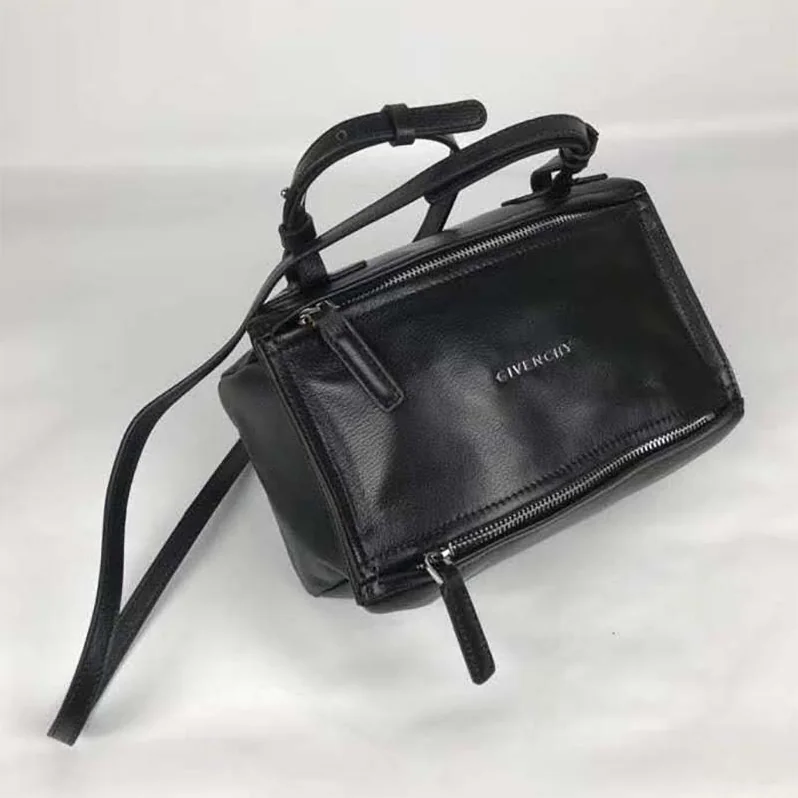 Givenchy Small Pandora Bag in Grained Leather for Women in Black Givenchy Small Pandora Bag in Grained Leather for Women in Black