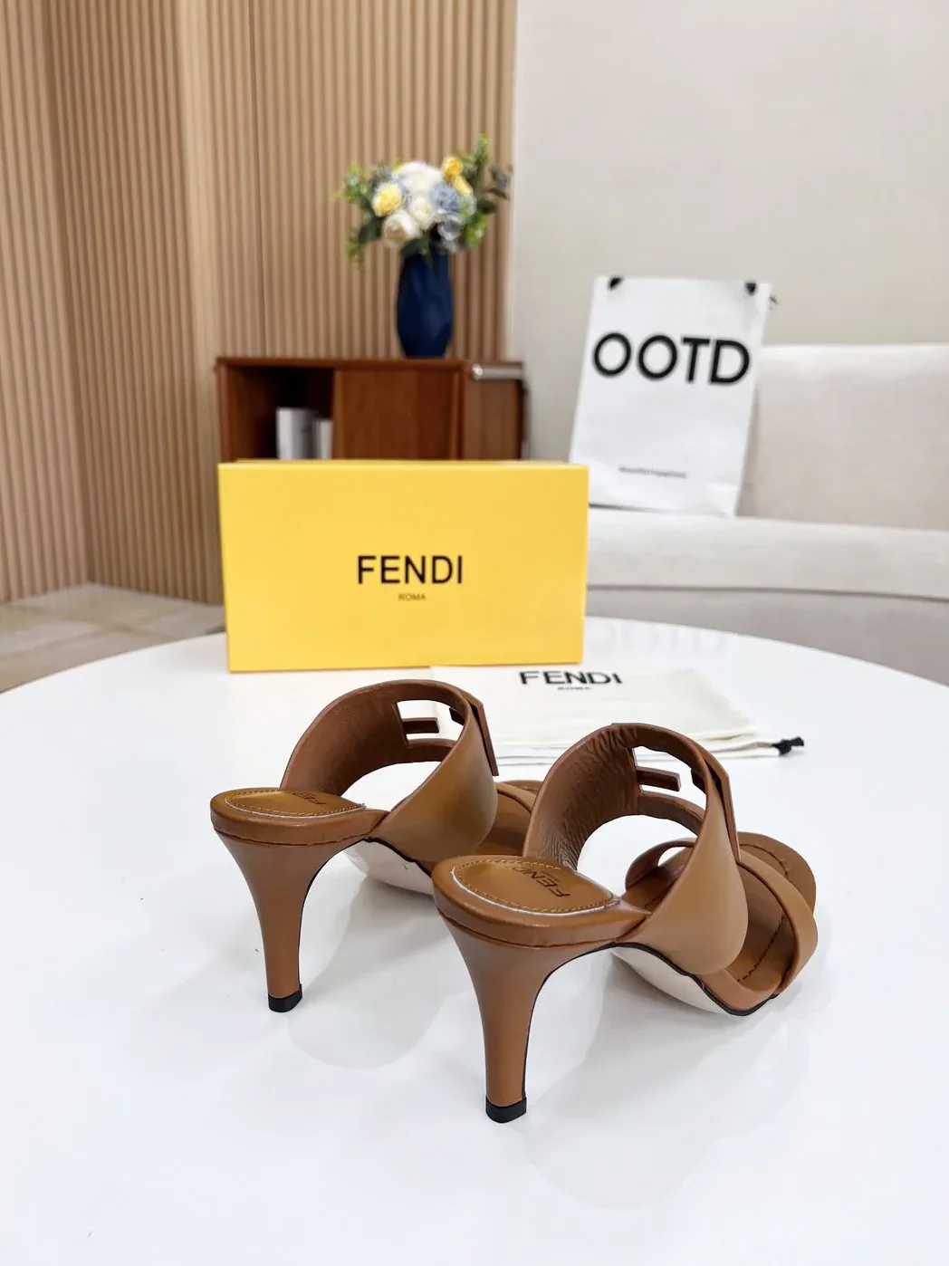 Fendi Baguette Brown Heels Fendi Baguette Brown Heels