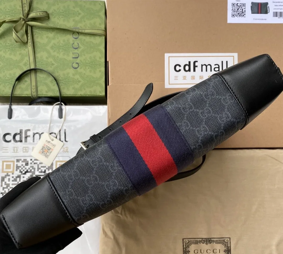Gucci Black Messenger Black/Grey GG Supreme Canvas Blue And Red Web /