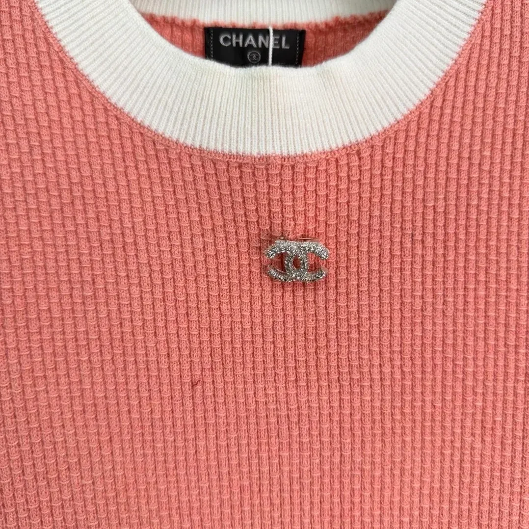 Chanel Ribbed Short Sleeve T in Shirt Coral