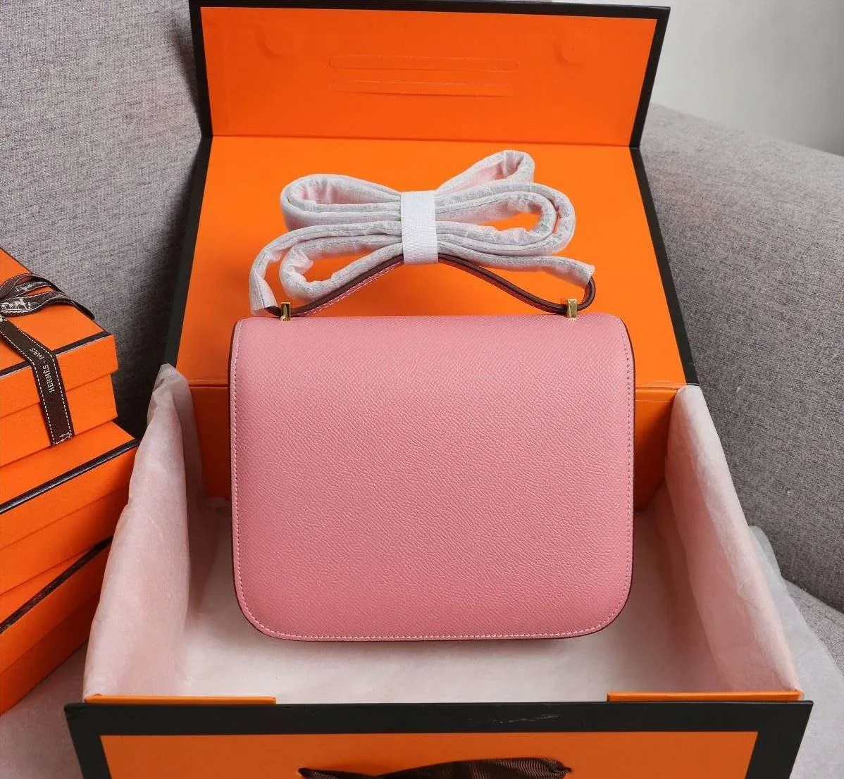 Constance Burgundy in Pink/Orange / Constance Burgundy in Pink/Orange /