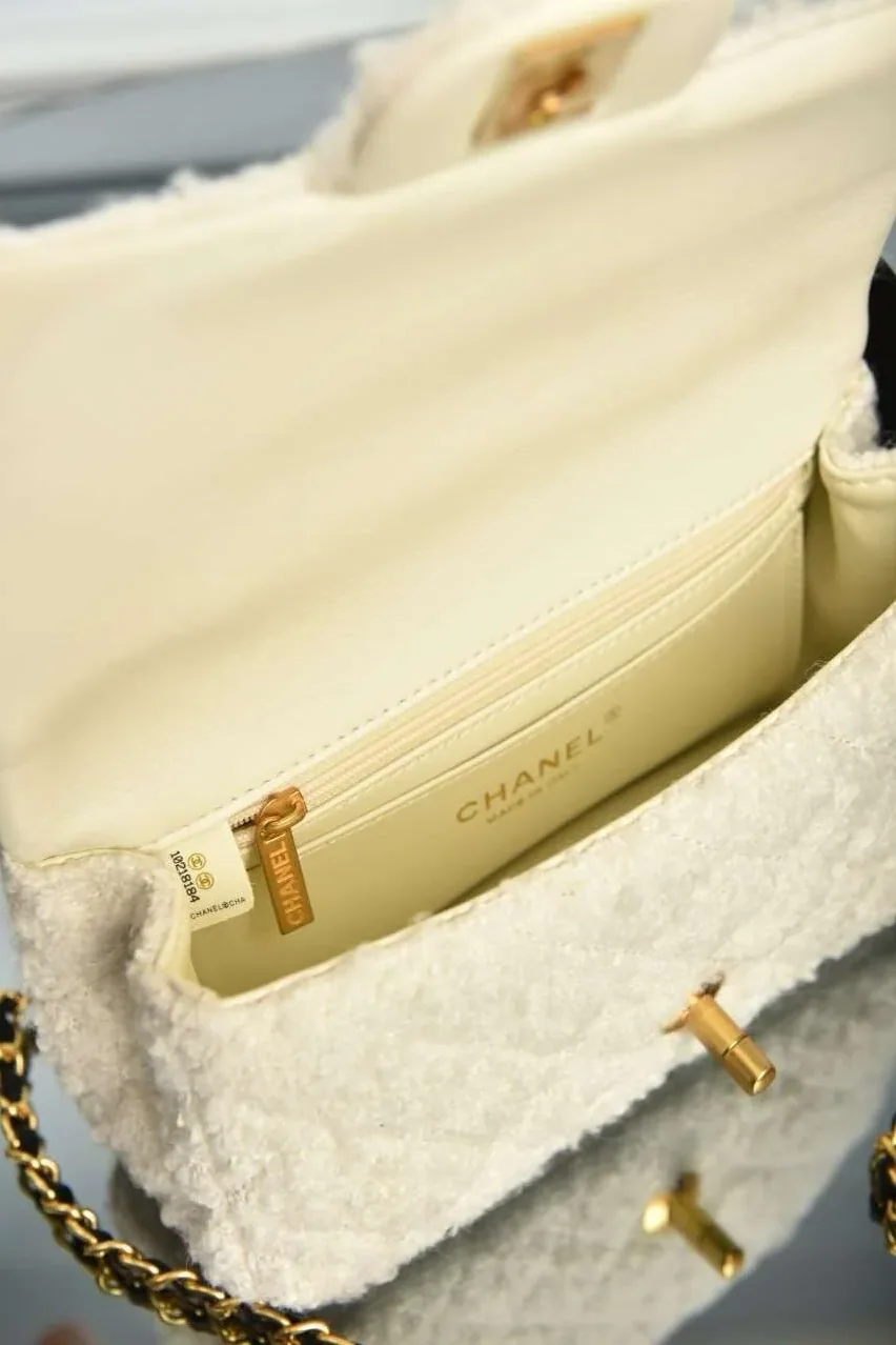 Mini Bag with Handle and Flap White