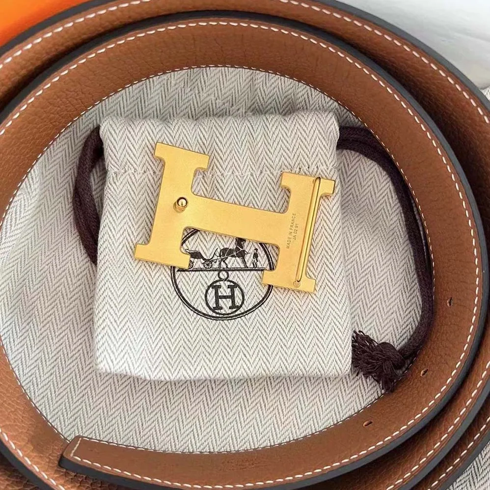 Hermes H Belt Buckle & Reversible Leather Strap 32 mm for Men in Black