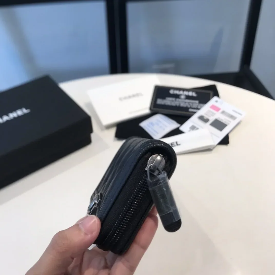 Chanel CO-CO Boy Flap Card Holder Black Silver Hardware / Chanel CO-CO Boy Flap Card Holder Black Silver Hardware /