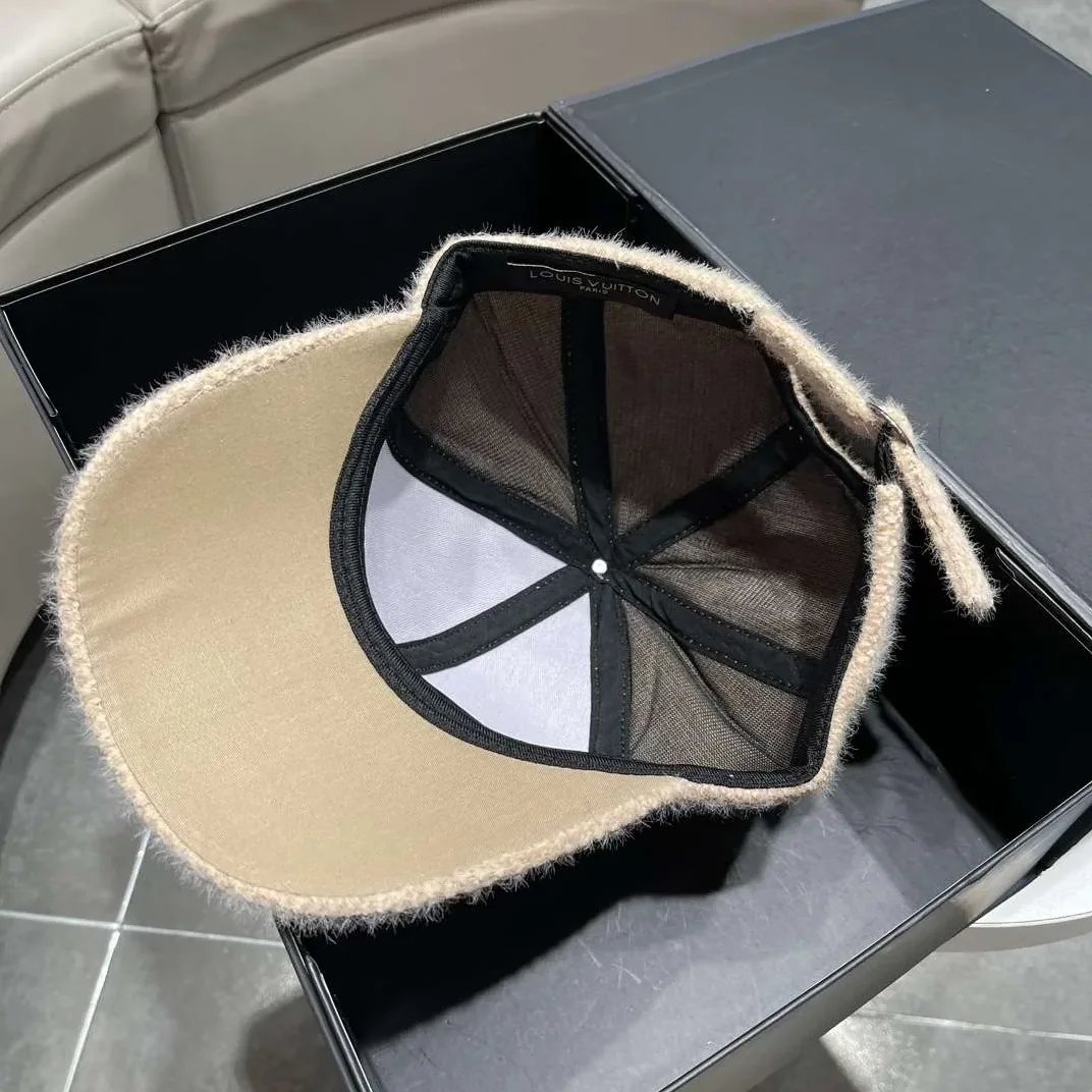 Louis Vuitton Corduroy Cap Beige Louis Vuitton Corduroy Cap Beige