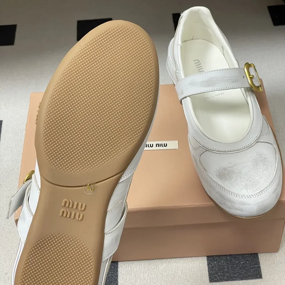 Miu Miu Gymnasium Leather Ballerinas With Strap and Buckle for Women Miu Miu Gymnasium Leather Ballerinas With Strap and Buckle for Women
