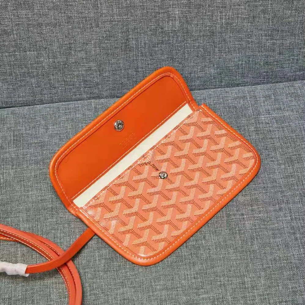 Goyard Sac Artois MM in Goyardine Canvas & Chevroches Calfskin for Women in Orange Goyard Sac Artois MM in Goyardine Canvas & Chevroches Calfskin for Women in Orange