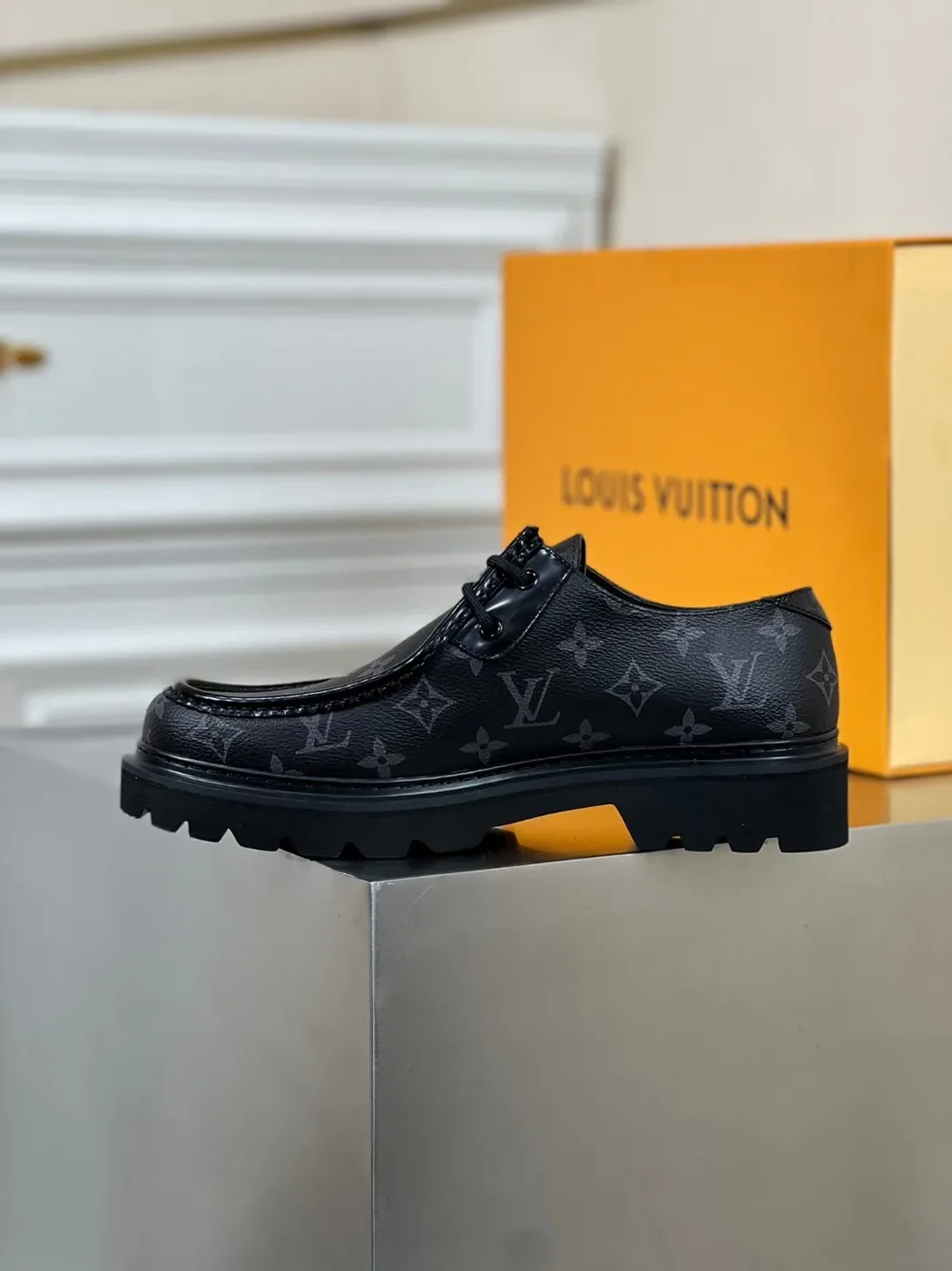 Louis Vuitton LV Ranger Derby Monogram Flowers Black Louis Vuitton LV Ranger Derby Monogram Flowers Black