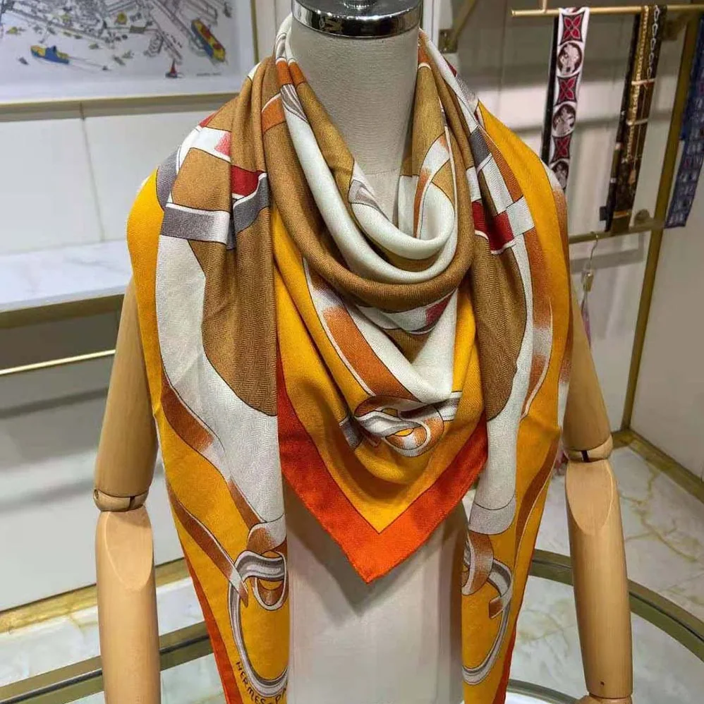 Hermes Figure Artistique Scarf 90 for Women in Orange Hermes Figure Artistique Scarf 90 for Women in Orange
