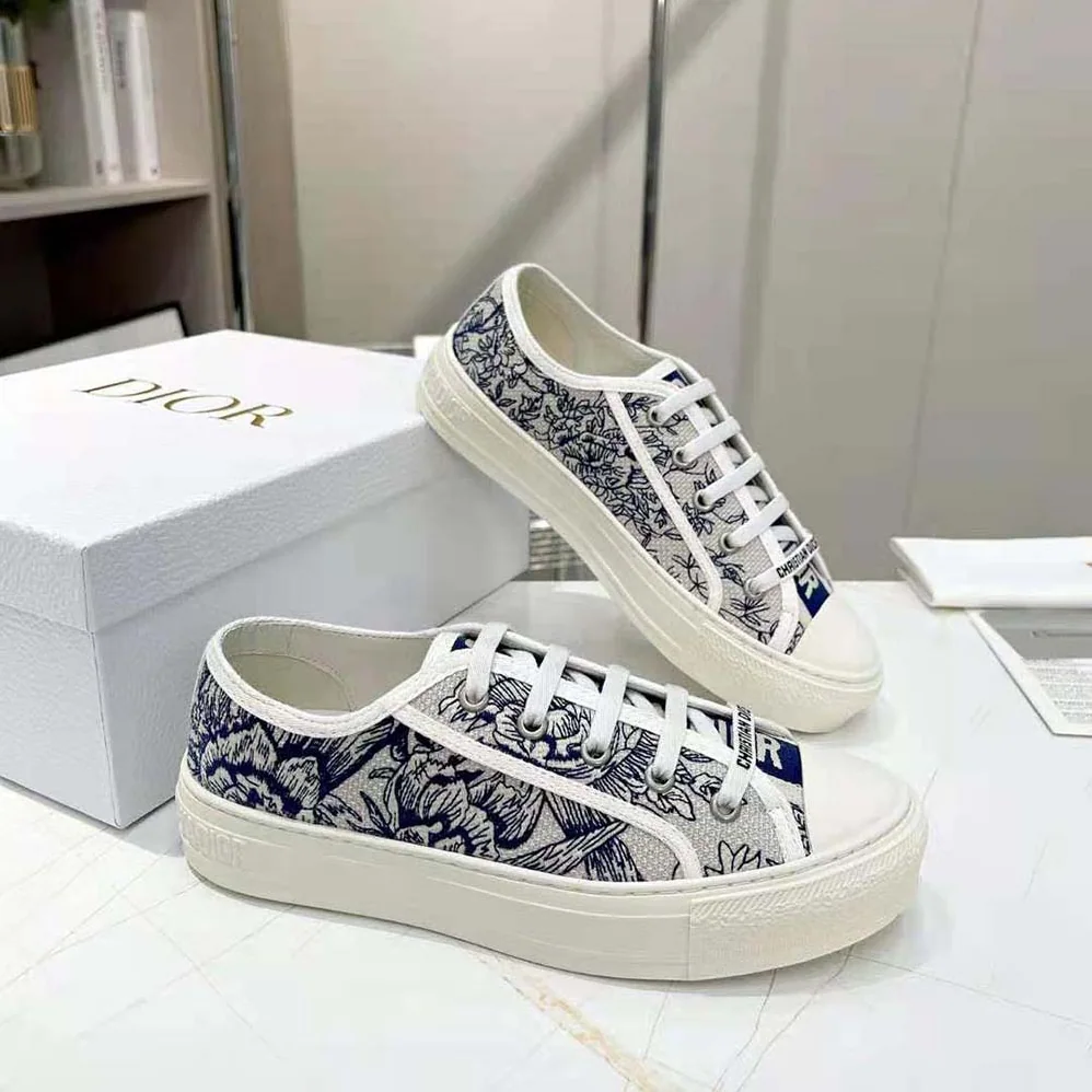 Dior Walk'N'Dior Sneaker White and Blue Dior Jardin D'Hiver Embroidered Cotton for Women
