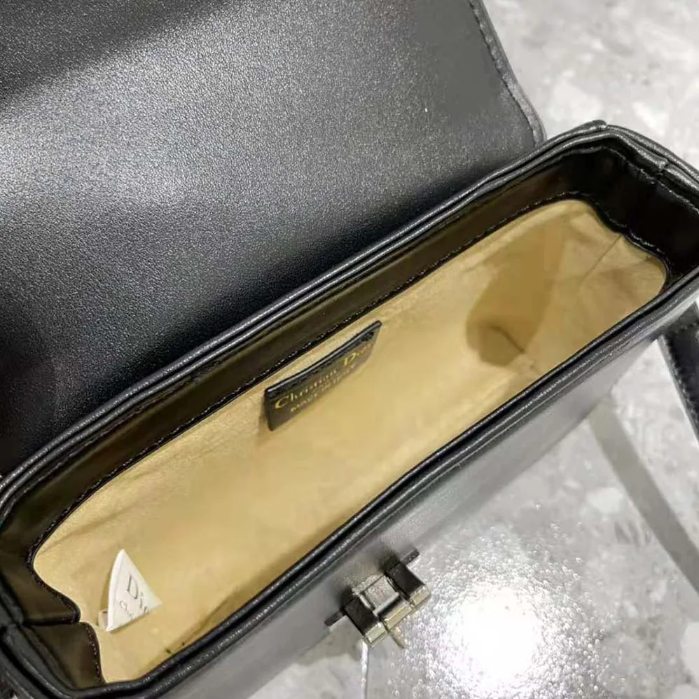 Dior Messenger Pouch Black Smooth Calfskin for Men