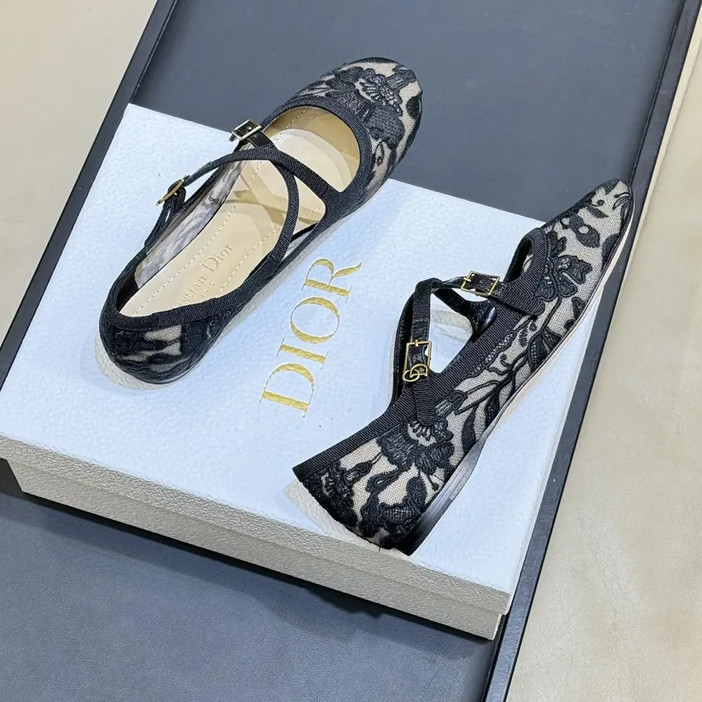 Dior Very Dior Ballet Flat Transparent Mesh Embroidered with Black Millefiori Motif for Women Dior Very Dior Ballet Flat Transparent Mesh Embroidered with Black Millefiori Motif for Women