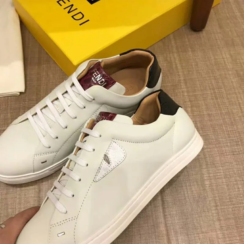 Fendi Shoes Sneakers White Leather Low for Men in Tops