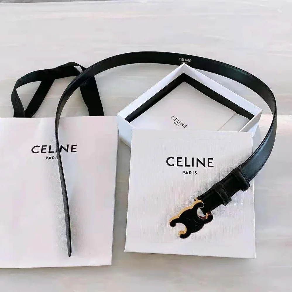 Celine Medium Cuir Triomphe Belt in Natural Calfskin for Women in Black Celine Medium Cuir Triomphe Belt in Natural Calfskin for Women in Black