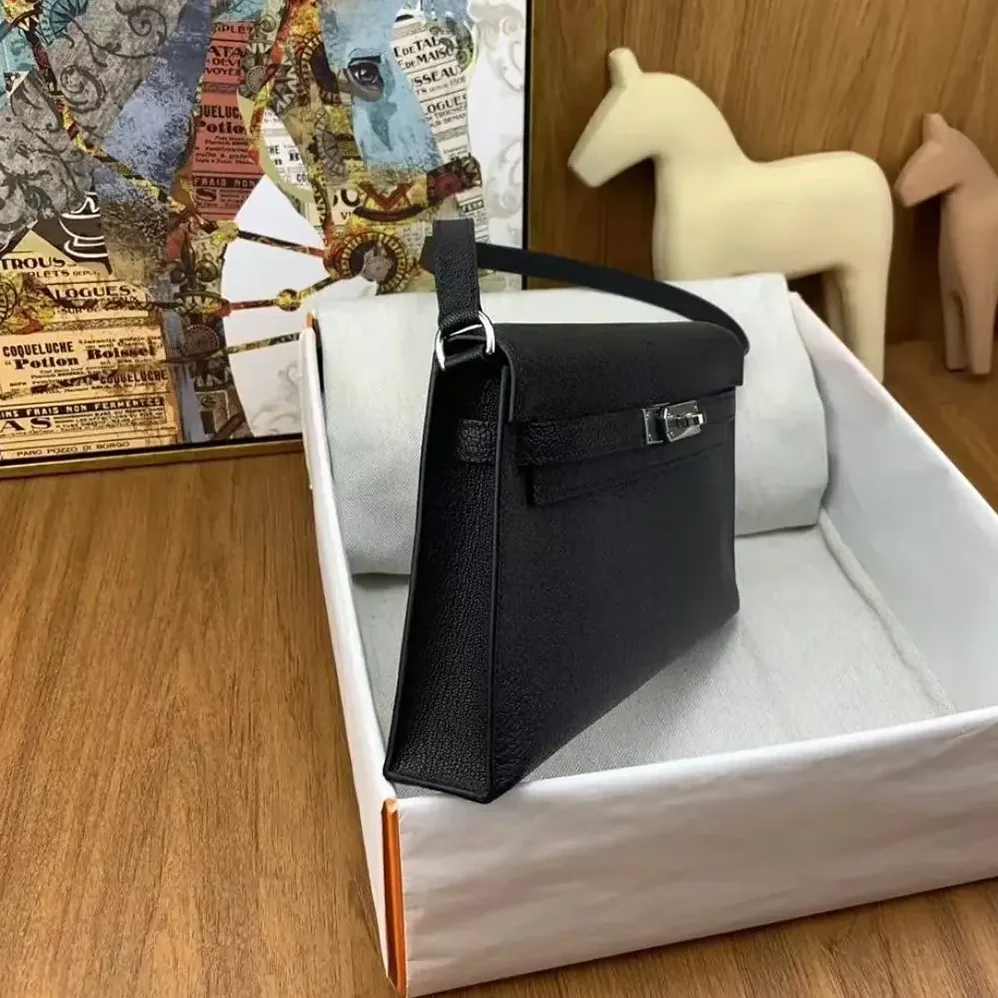 Hermes Kelly To Go in Epsom Leather for Women in Black/Silver Hermes Kelly To Go in Epsom Leather for Women in Black/Silver