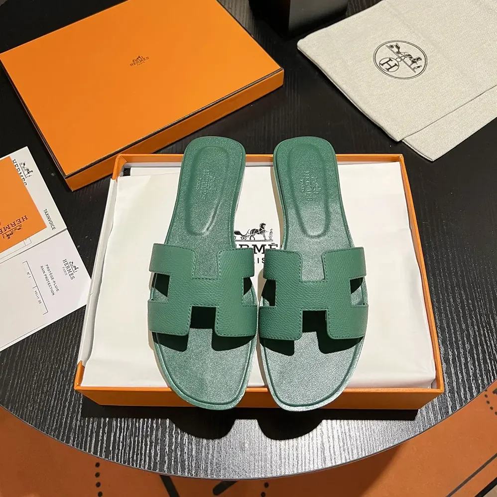 Hermes Oran Sandal-Green H202272Z for Women