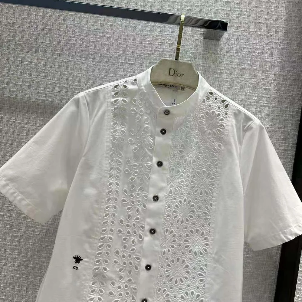 Dior Short Buttoned Blouse White Cotton Denim with Saint for Women in Gall Motif