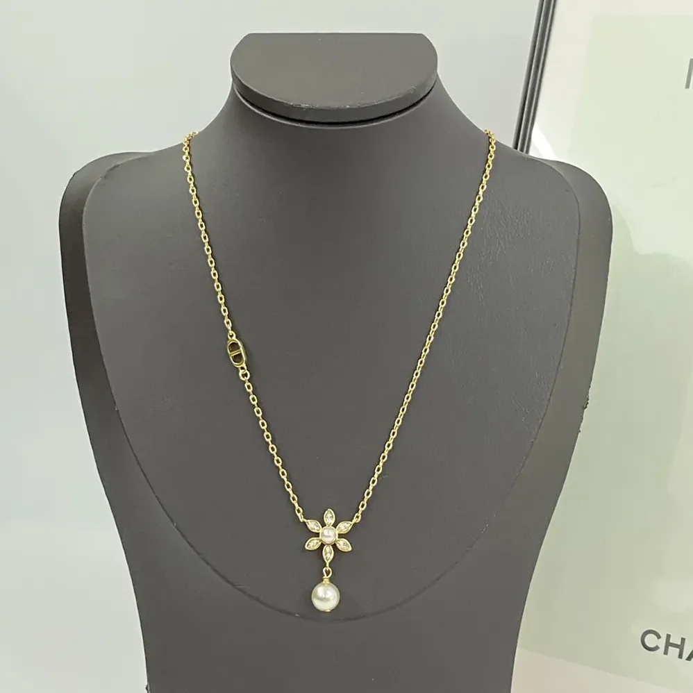 Dior Bloom in Dior Necklace Gold-Finish Metal with White Resin Pearls and Silver for Women in Tone Crystals