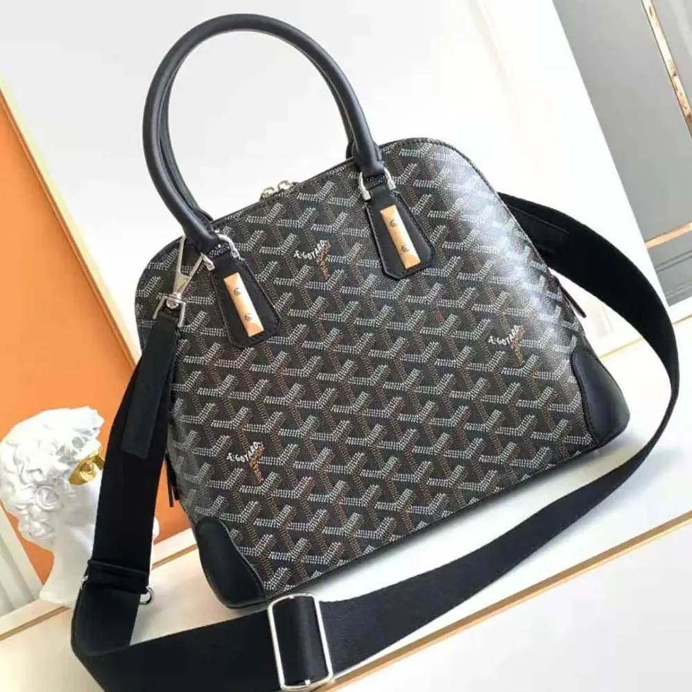 Goyard Vendôme PM Bag for Women in Black Goyard Vendôme PM Bag for Women in Black