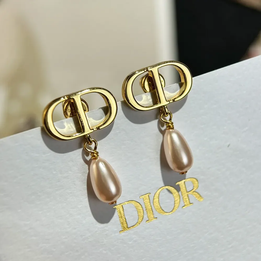 Dior Petit CD Earrings Gold-Finish Metal and Iridescent Pink Resin Pearls for Women Dior Petit CD Earrings Gold-Finish Metal and Iridescent Pink Resin Pearls for Women