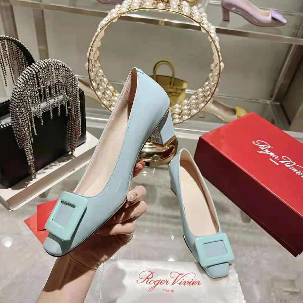 Roger Vivier Patent Leather Belle Vivier Pumps for Women in Aqua Roger Vivier Patent Leather Belle Vivier Pumps for Women in Aqua