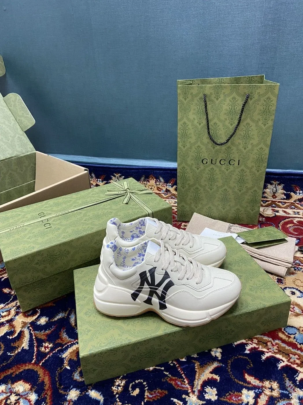 Gucci Rhyton Sneaker GG With NY Yankess White Ivory for Women