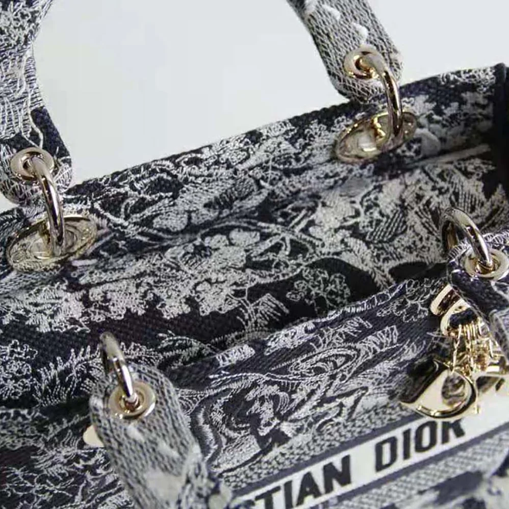 Dior Medium Lady D-lite Bag Blue Toile de Jouy Reverse Embroidery for Women Dior Medium Lady D-lite Bag Blue Toile de Jouy Reverse Embroidery for Women