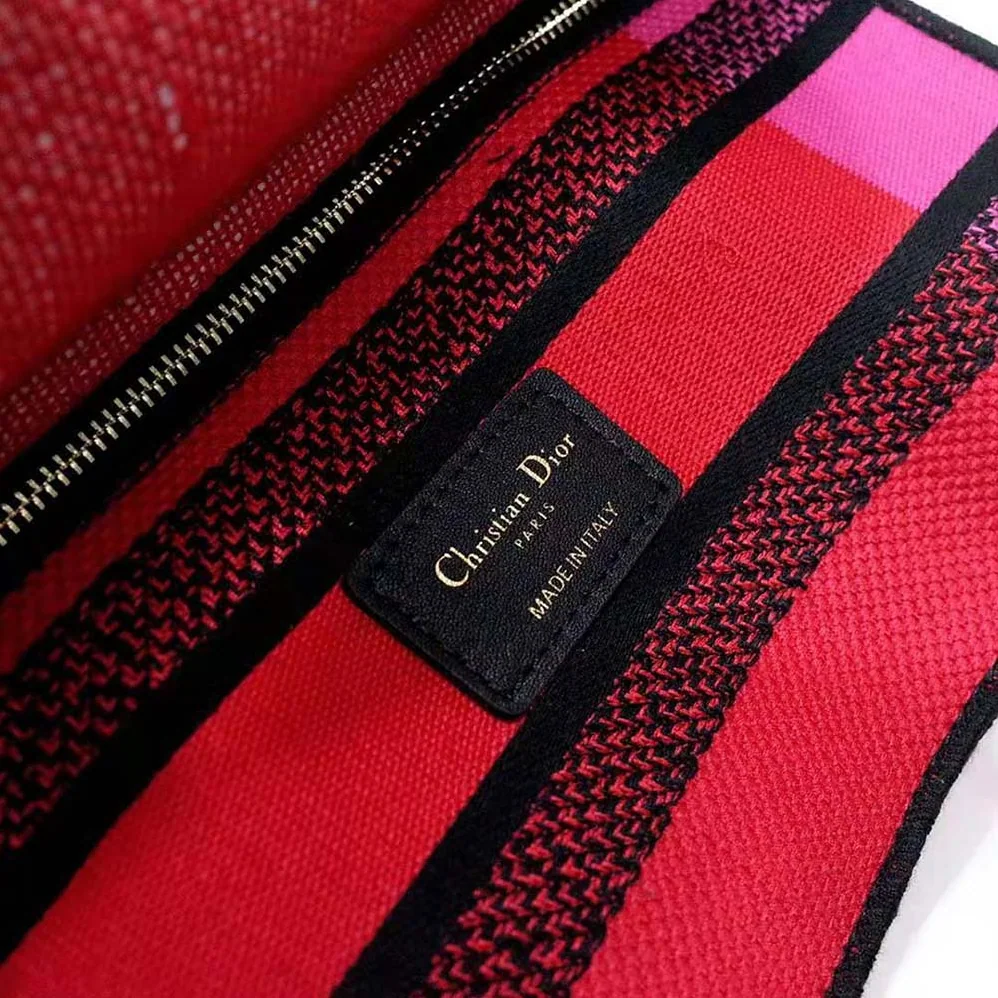 Dior Medium Lady D-lite Bag Bright Pink Multicolor D for Women in Flower Pop Embroidery
