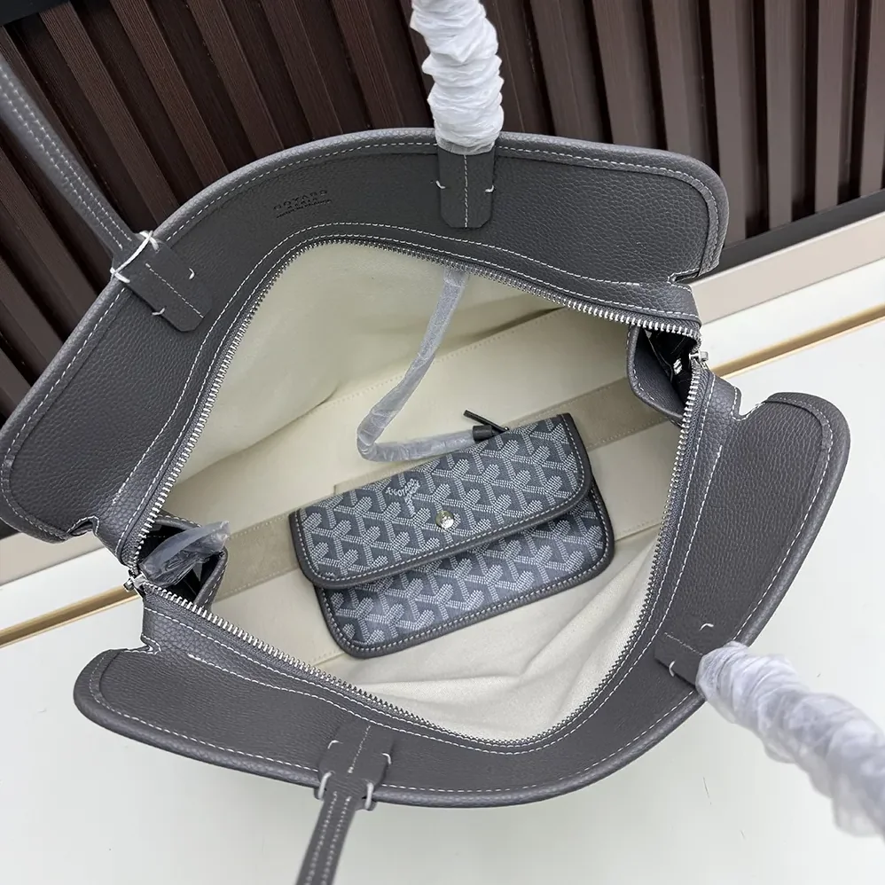 Goyard Hardy Pm Bag for Unisex in Grey